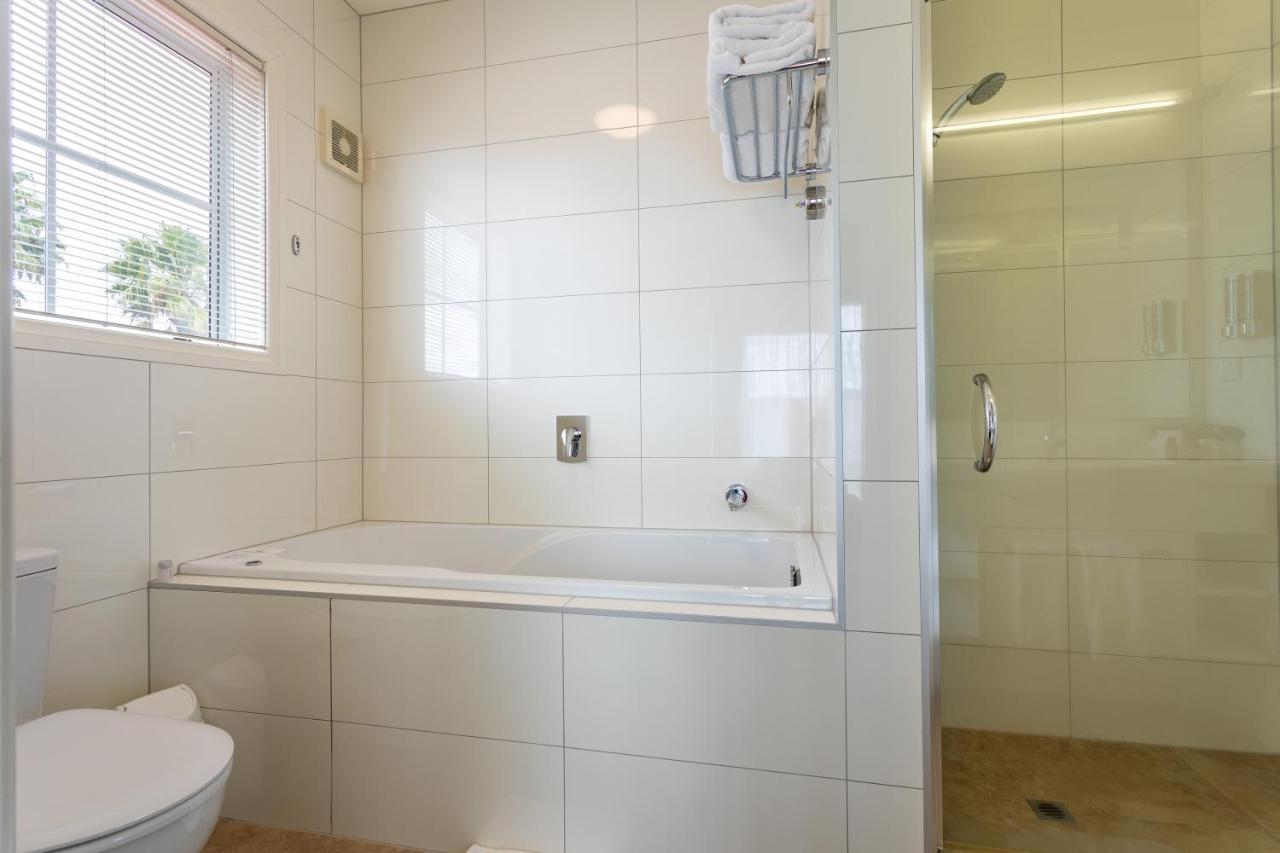 Tuakau Hotel מראה חיצוני תמונה