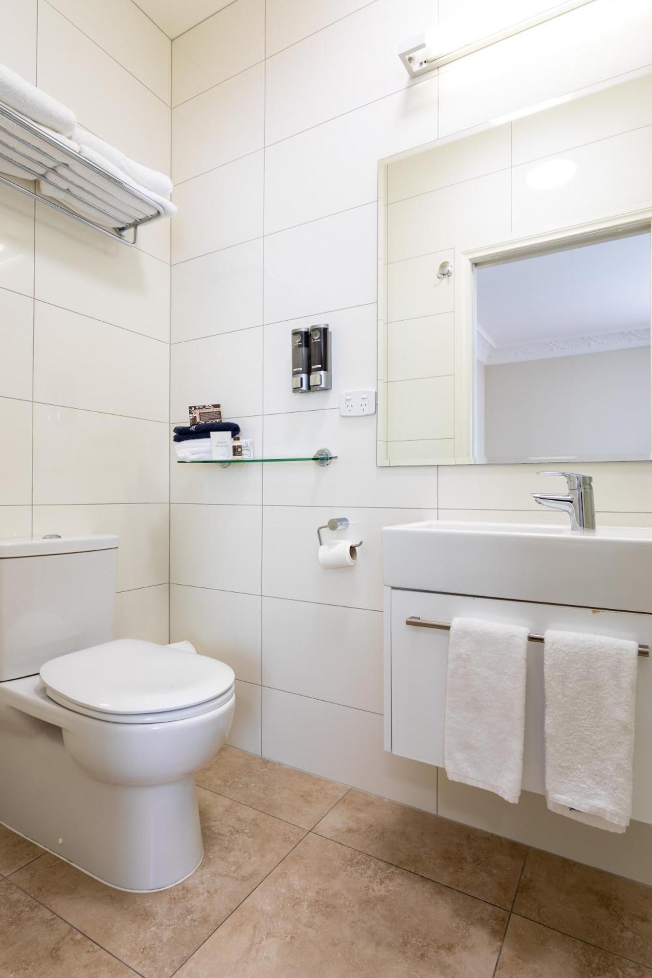 Tuakau Hotel מראה חיצוני תמונה